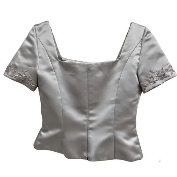 Donna Gray Silver Two-Piece Formal Set Size 6 Elegant Evening (EUC) - Picture 3 of 9